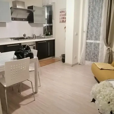 Balcone Sul Mare Apartment *